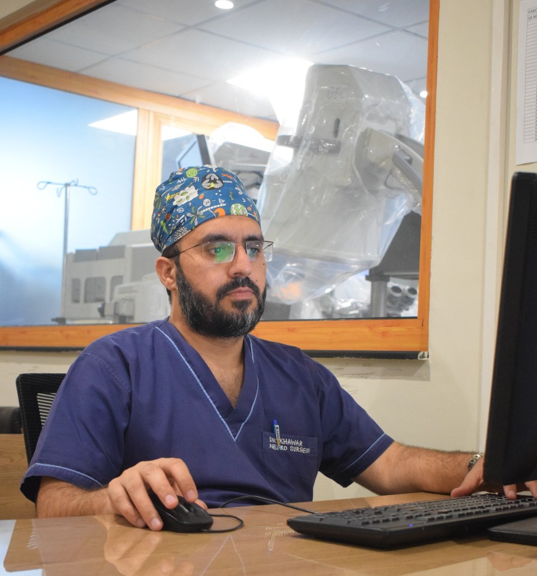 Top Neurosurgeon in Pakistan